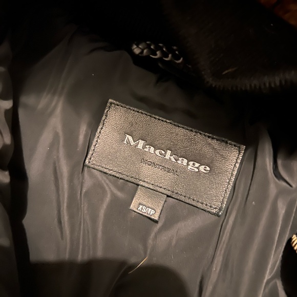 Adali Down Jacket with Natural Fur Signature Mackage Collar XS - Picture 3 of 4